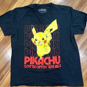 Men’s Pikachu shirt sleeve shirt